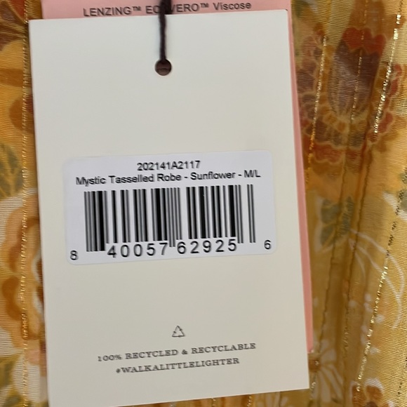 MYSTIC TASSELLED ROBE IN SUNFLOWER - Picture 7 of 10